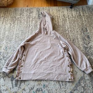 Amaryllis x Ashlee Nichols •S• Hooded Sweatshirt Top
Side ruffles and snaps